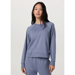 Vuori Women's Halo Long Sleeve Crew- Large- Blue Heron Heather